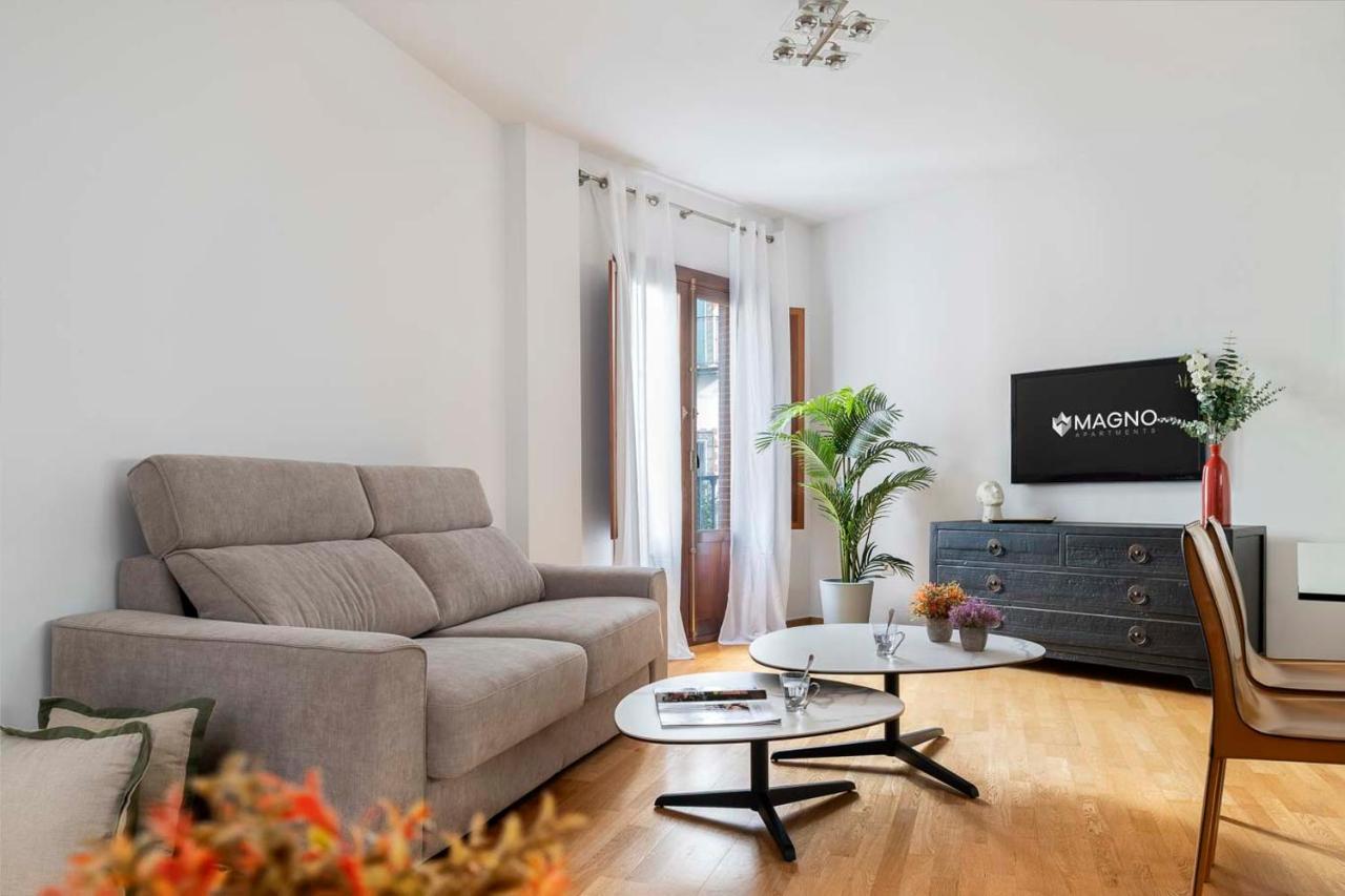 San Diego Suite Apartment Севилья Экстерьер фото